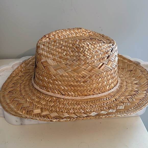 Boutique Unisex Beach Straw Hat - Picture 4 of 6